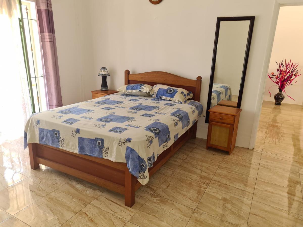 Oasis Tropical Aparthotel Pereybere Beach Ngoại thất bức ảnh